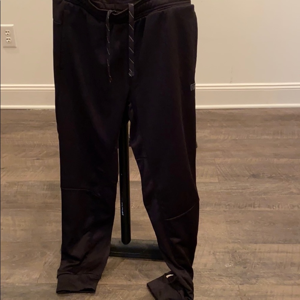 Long athletic pants